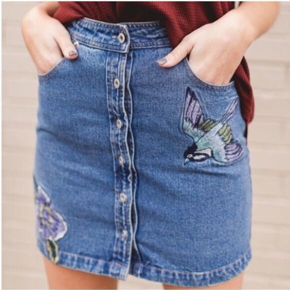 Honey Punch Embroidered Floral Birds Button Front Boho‎ Denim Skirt Blue Small - Picture 1 of 13